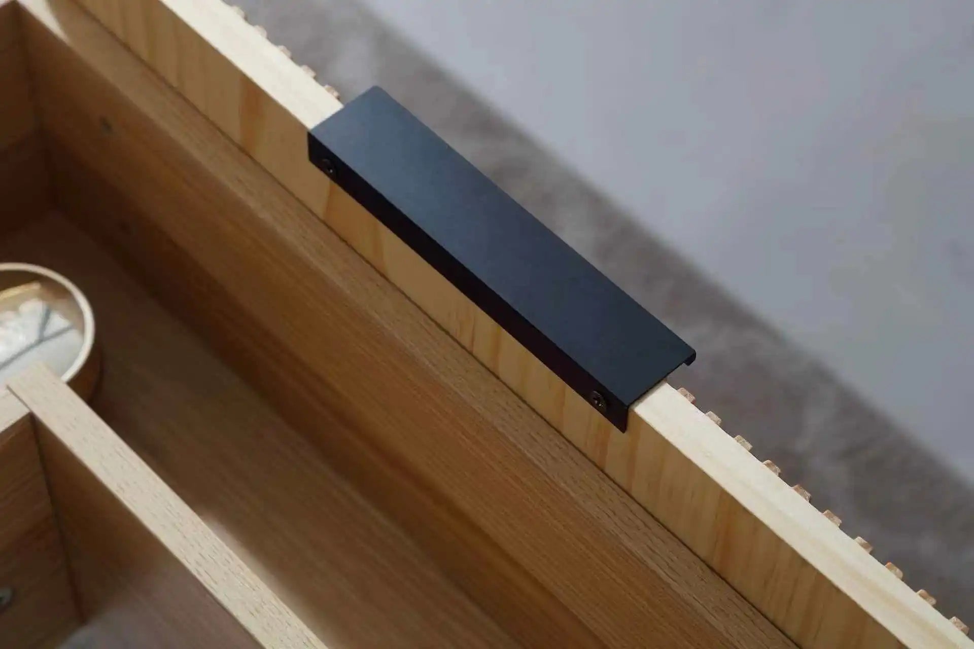 24" Floating Bathroom Vanity